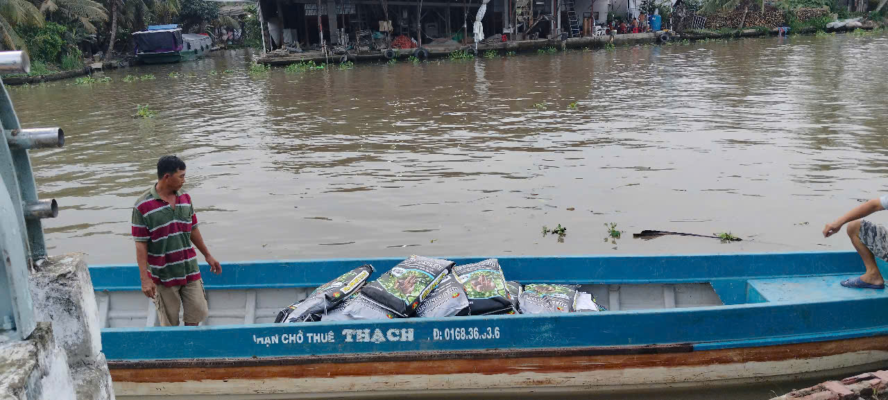 phân bón hiệu con lười,