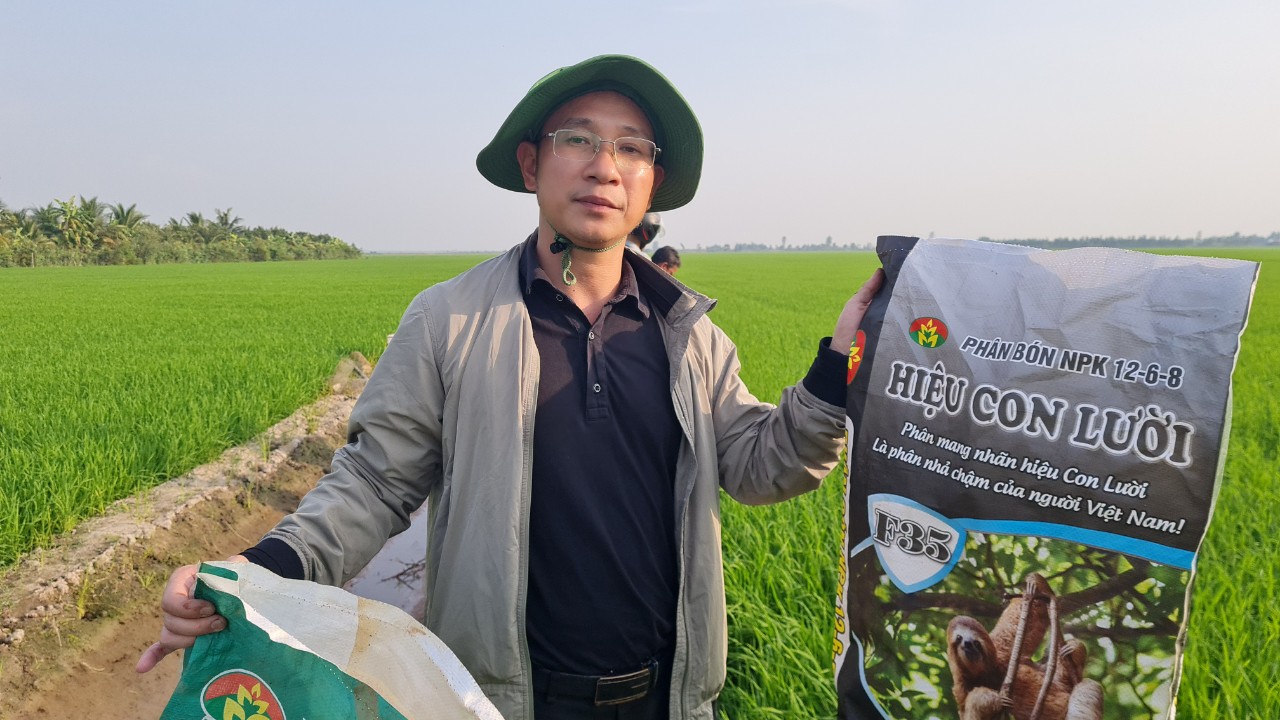 Phân bón hiệu Con Lười F35