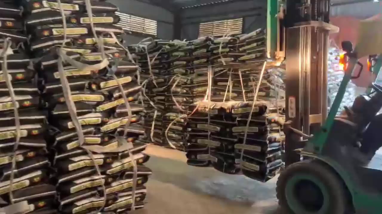 Phân bón hiệu Con Lười F35, mít