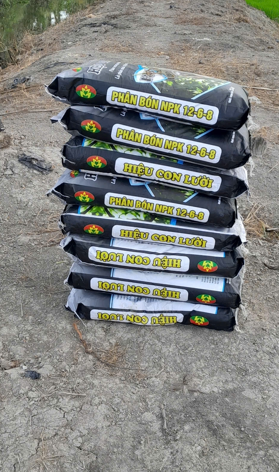 Phân bón hiệu Con Lười F35