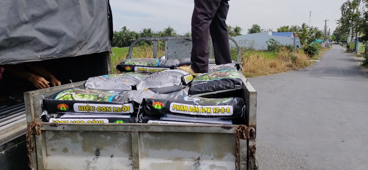 Phân bón hiệu Con Lười F35