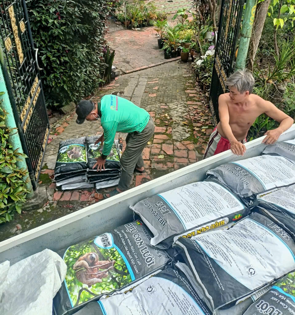 phân bón hiệu Con Lười F35