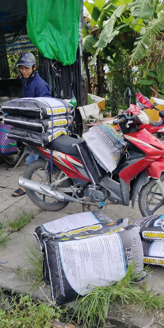 Phân bón hiệu Con lười F35