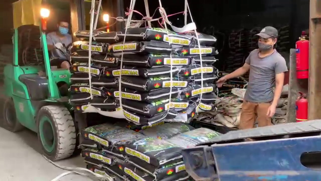 Phân bón hiệu Con Lười