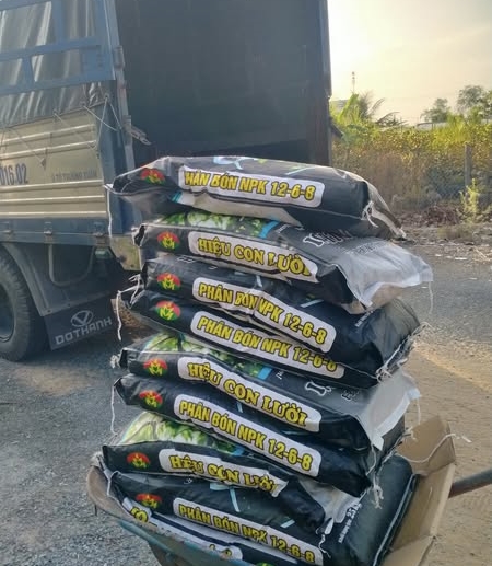 Phân bón hiệu Con Lười F35