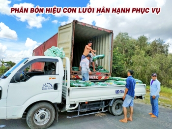 Giao 2.5 tấn phân bón hiệu Con Lười F22 về Long An - Sự lựa chọn đáng tin cậy cho vụ Đông Xuân 2023