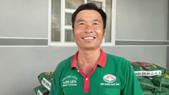 Ngày 09/05/2023, Công ty giao phân bón hiệu Con Lười cho anh Nhậm tại Xã Long Đức, Huyện Long Phú, Tỉnh Sóc Trăng sử dụng cho vụ lúa Hè Thu năm 2023.