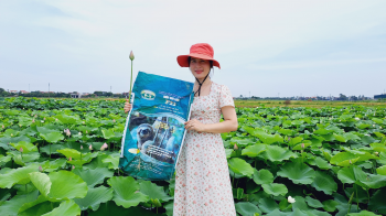 Mời bà con thăm quan đánh giá thực tế đầm sen Hương Quê tại xã Đồng Lạc, huyện Nam Sách, tỉnh Hải Dương bón phân hiệu Con Lười F22